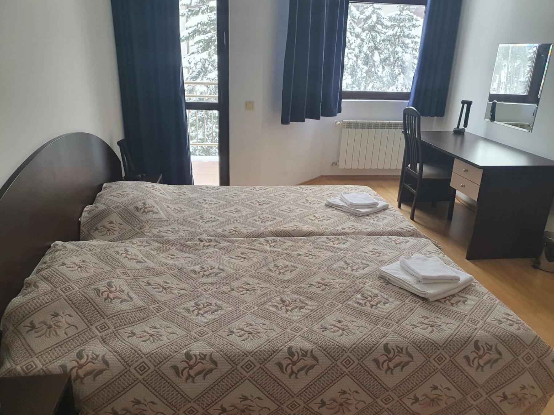 Flora Apartments Tmf بوروفتس المظهر الخارجي الصورة